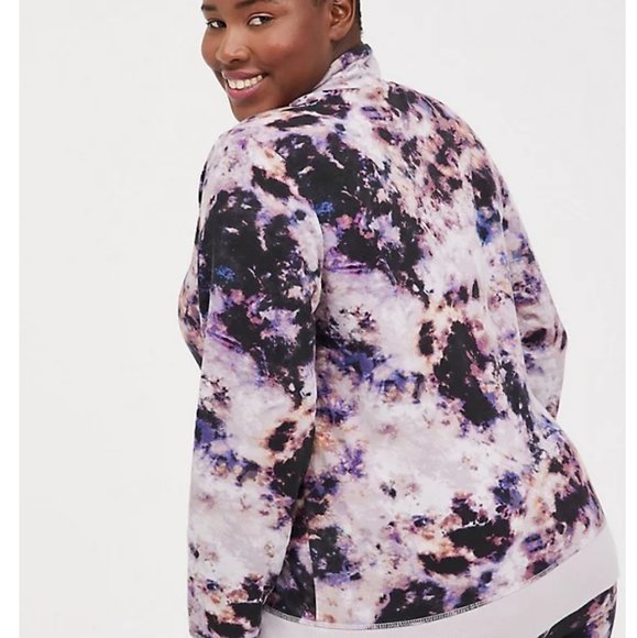 🎉 HOST PICK🎉 Torrid Purple Tie Dye Active Zip Sweatshirt - Picture 2 of 7